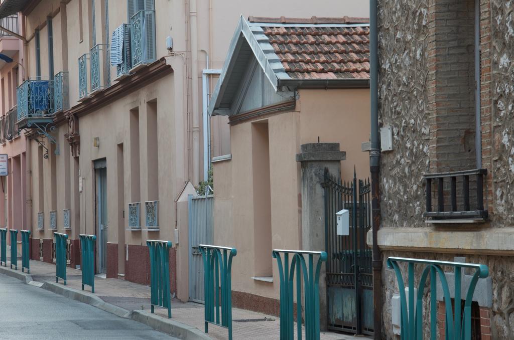 Appartement Les Clematites Menton Exterior foto